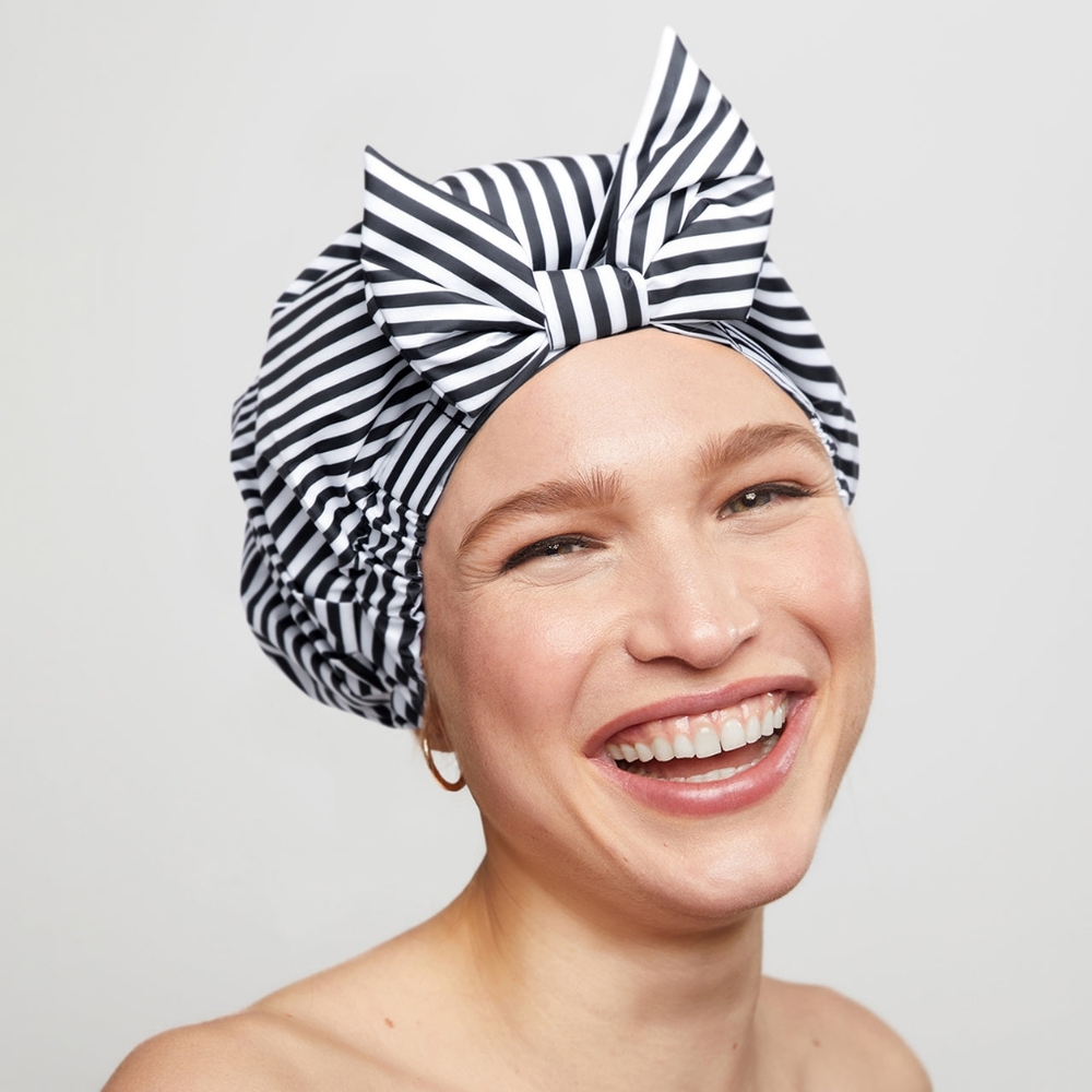 BUY 2 GET 1 FREE! Fleur Shower cap